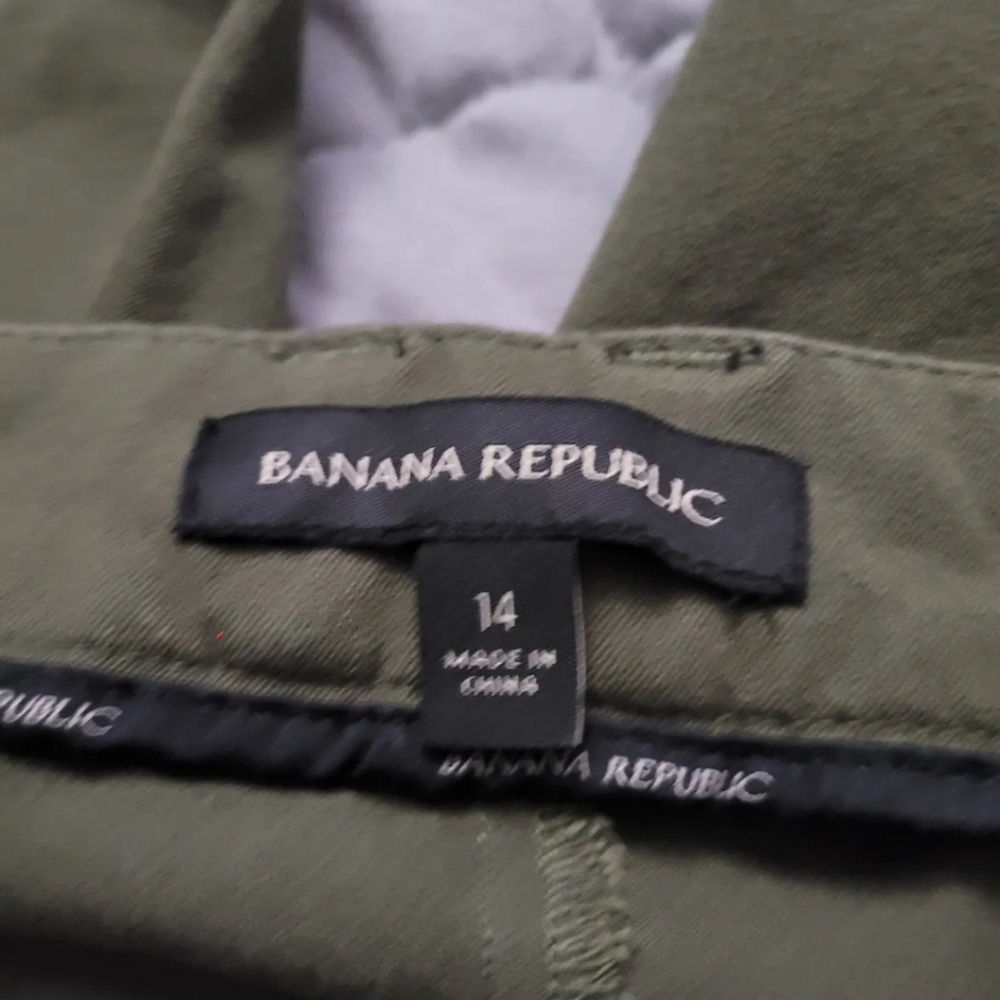 Banana Republic, size 14, Green pants